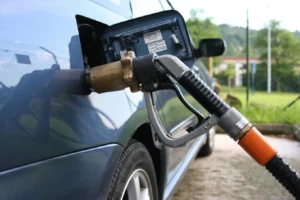 tankowanie samochodu LPG